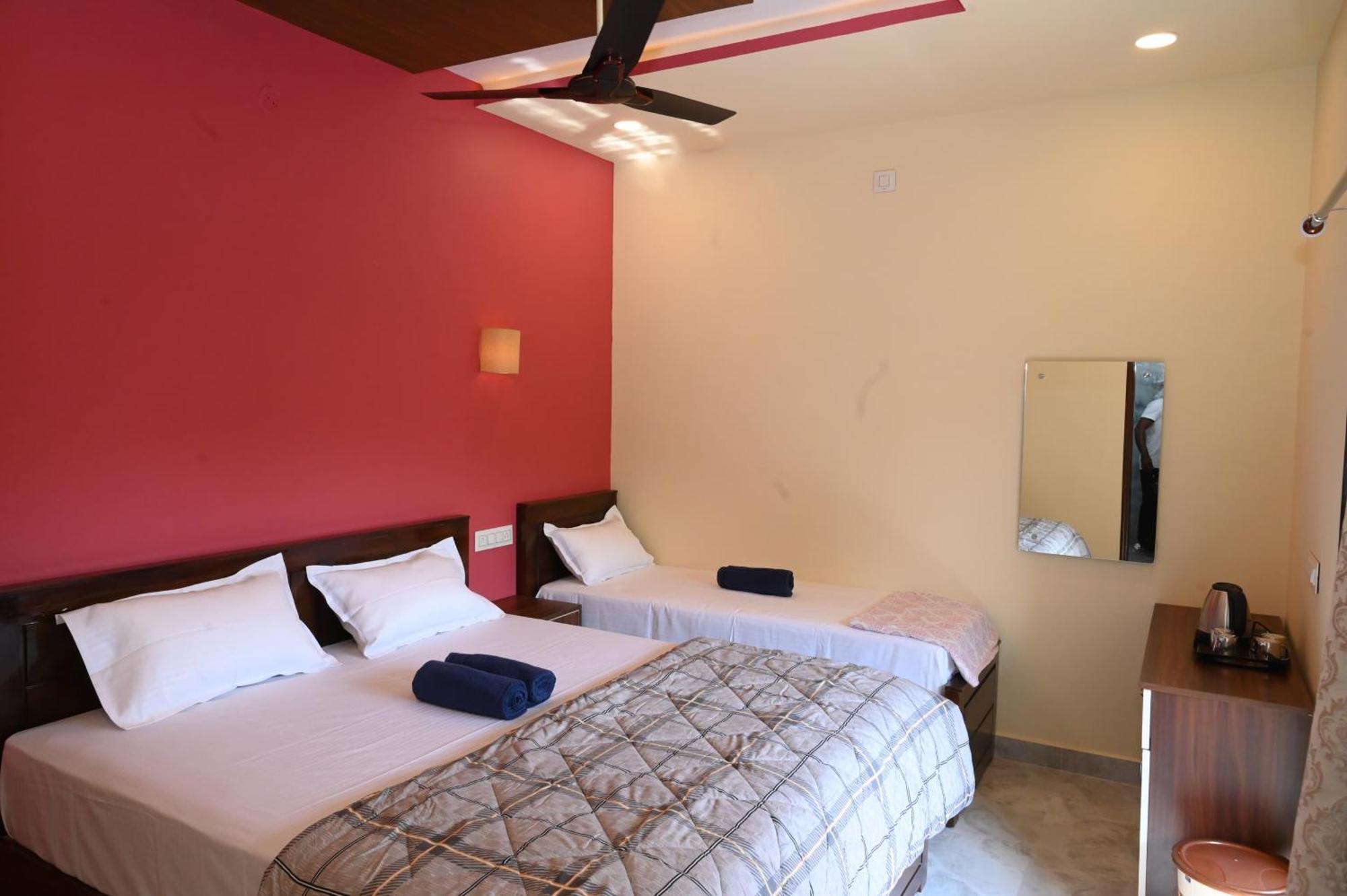 Dream Hampi Villa & Home Stay Exterior photo